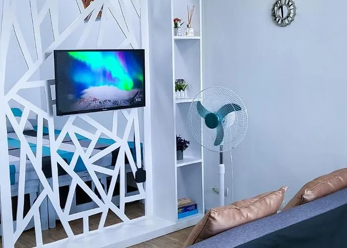 Апартаменты Staycation In Likha *